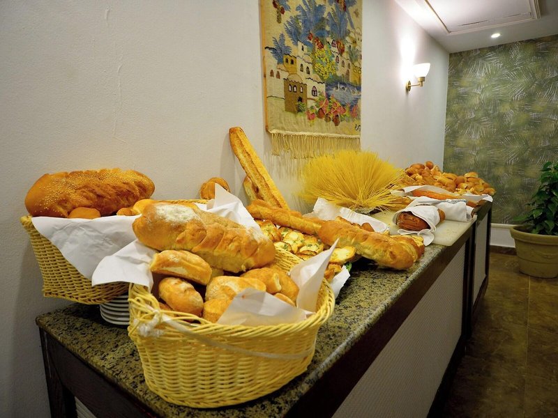 Falcon Naama Star 29