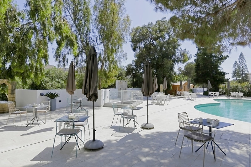 Urban Valley Resort & Spa 12