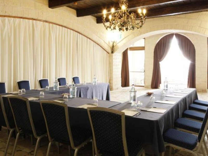 UNAHOTELS Regina Bari  12