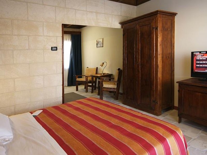 UNAHOTELS Regina Bari  17