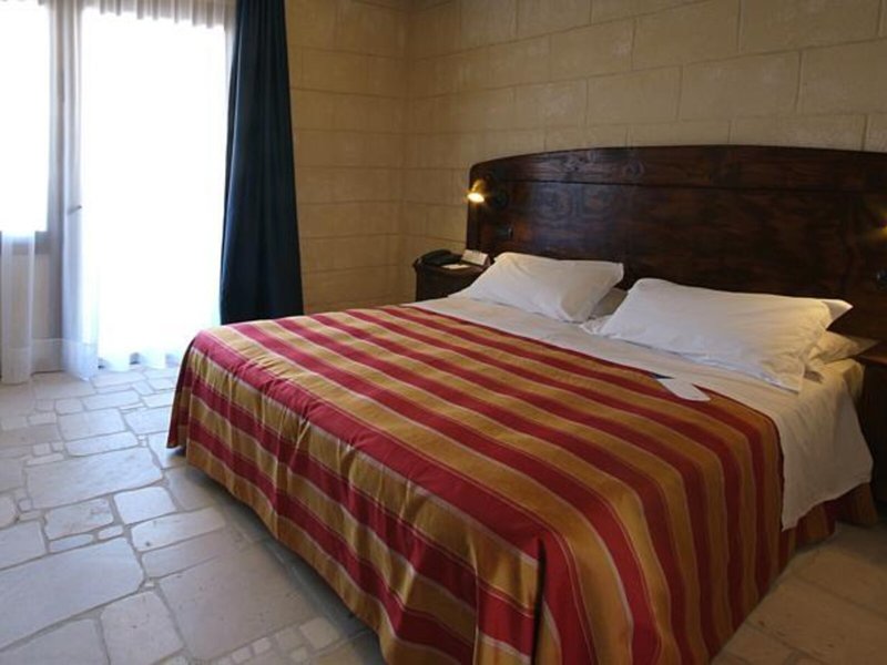 UNAHOTELS Regina Bari  18