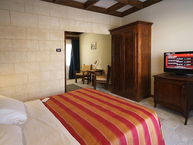 UNAHOTELS Regina Bari  19