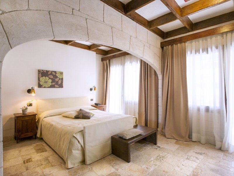 UNAHOTELS Regina Bari  23