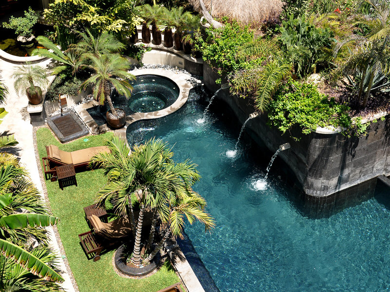 El Taj Oceanfront & Beachside Condo Hotel 13