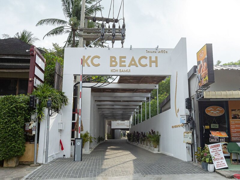 KC Beach Club & Pool Villas 1