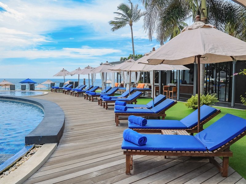 KC Beach Club & Pool Villas 15