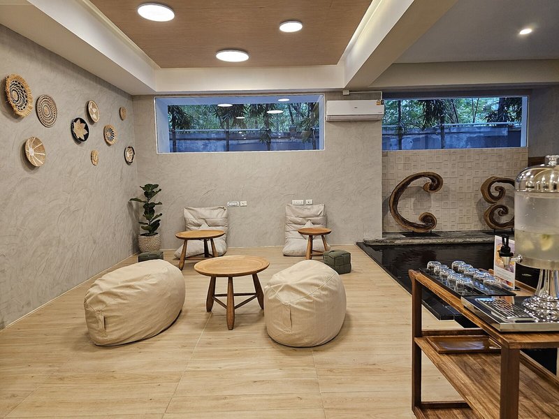 KC Beach Club & Pool Villas 23