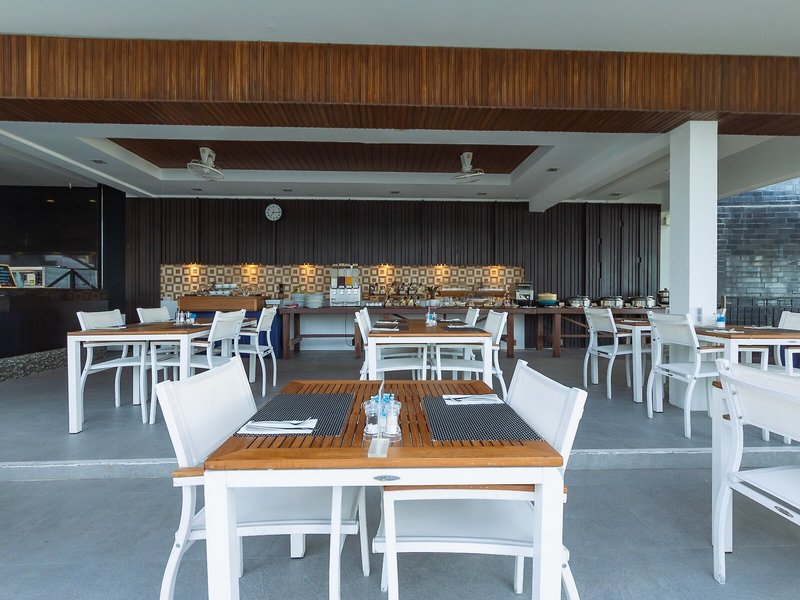 KC Beach Club & Pool Villas 28