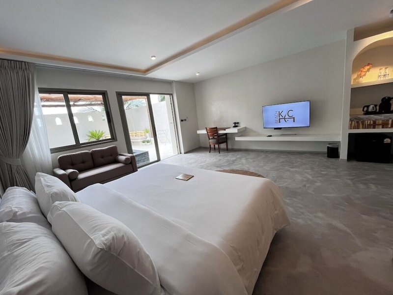 KC Beach Club & Pool Villas 41