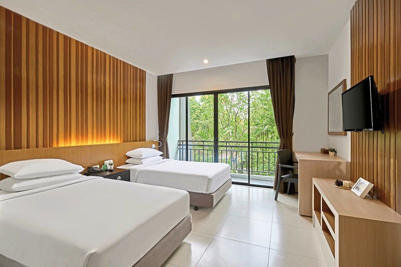 Nai Yang Beach Resort 2