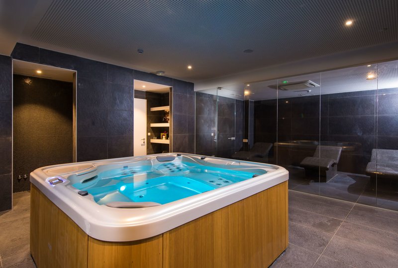Hotel Osmine 18