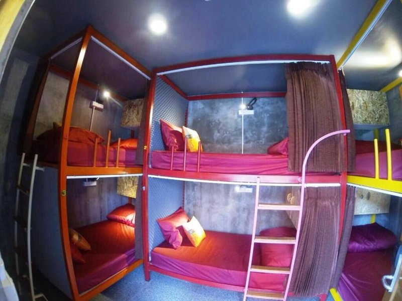 Karon Living Room 16