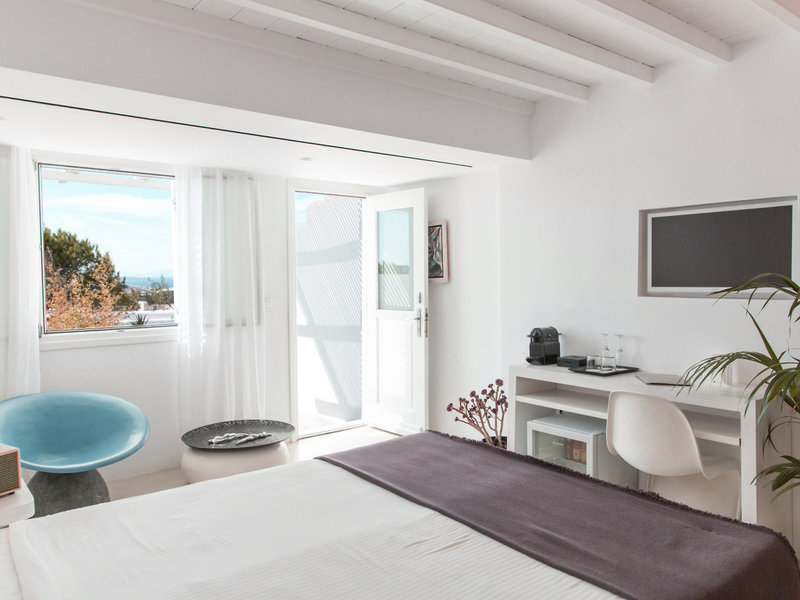 Ostraco Suites 42