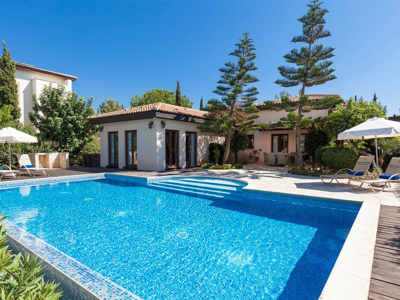 Aphrodite Hills Holiday Residences - Villas & Apartments 12 - Outdoor Pool