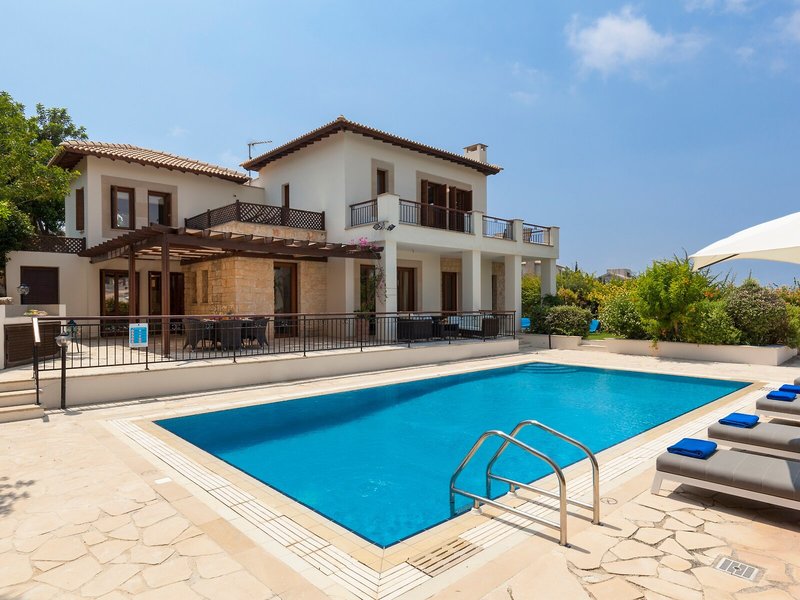 Aphrodite Hills Holiday Residences - Villas & Apartments 13 - Outdoor Pool