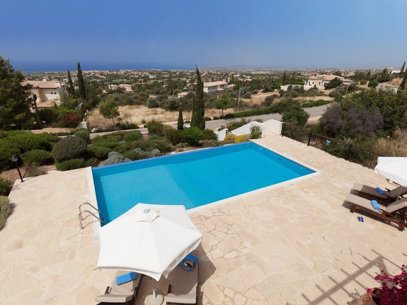 Aphrodite Hills Holiday Residences - Villas & Apartments 18 - Outdoor Pool