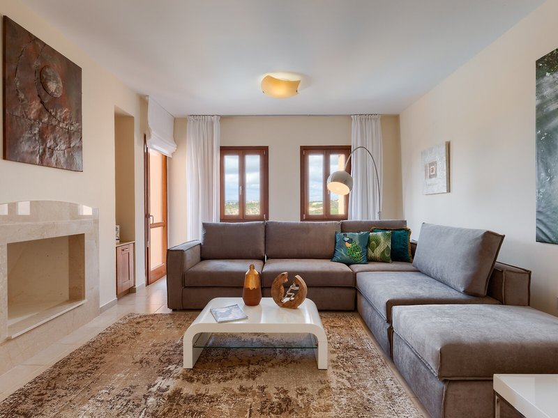 Aphrodite Hills Holiday Residences - Villas & Apartments 47 - Room Example