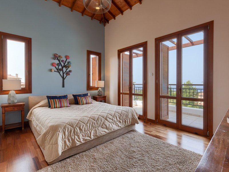 Aphrodite Hills Holiday Residences - Villas & Apartments 48 - Room Example