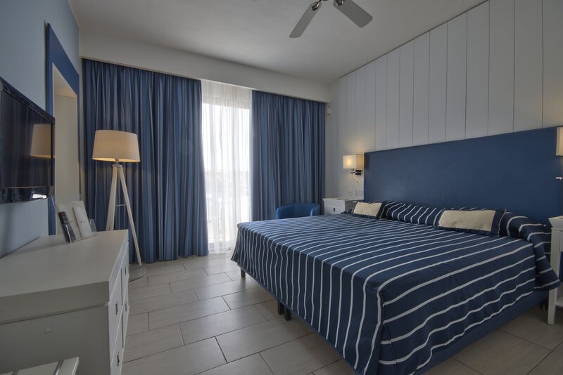 db Seabank Resort & Spa 3