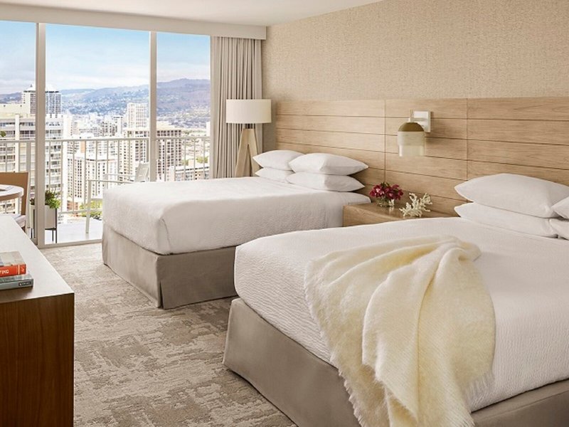 Alohilani Resort Waikiki Beach  43