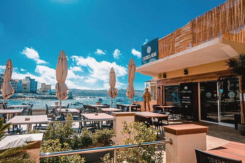 The Gillieru Hotel 5
