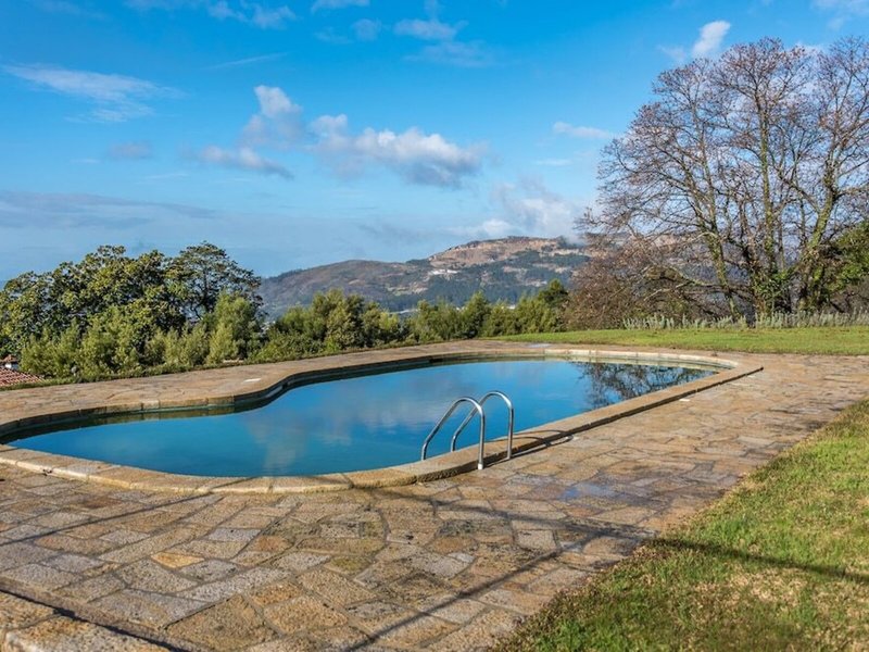 Paço de Calheiros 13