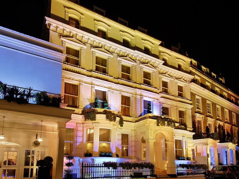 Park Grand Paddington Court London 1