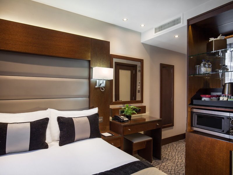 Park Grand Paddington Court London 30