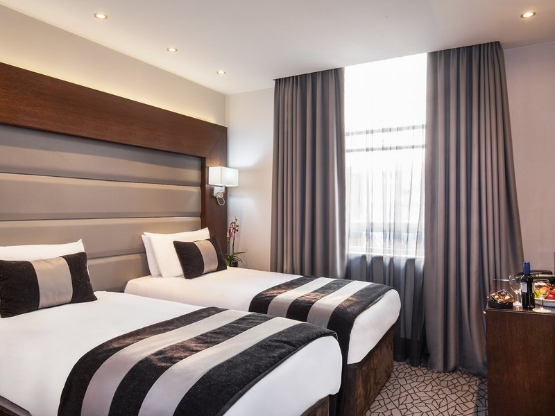 Park Grand Paddington Court London 49