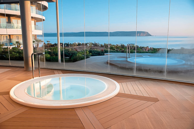 Ramla Bay Resort 10