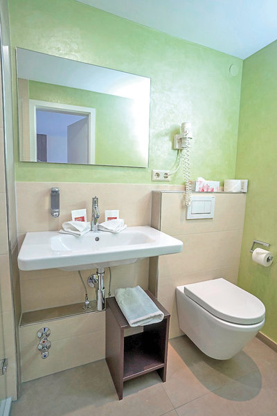 Volapük 10 - Bathroom Example