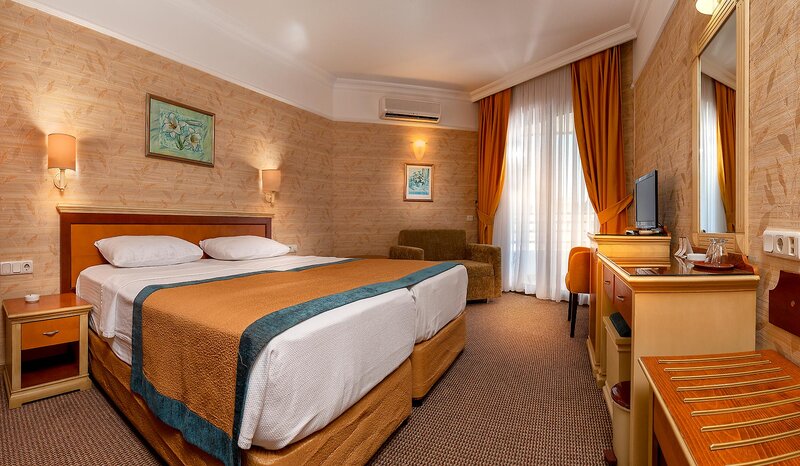 Palm Hotel 10