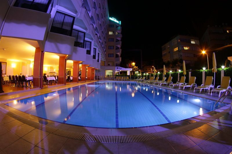 Palm Hotel 3