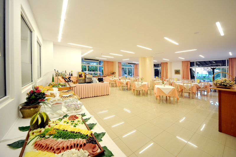 Hotel Palm Beach 4