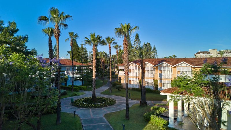 Euphoria Palm Beach Resort 9