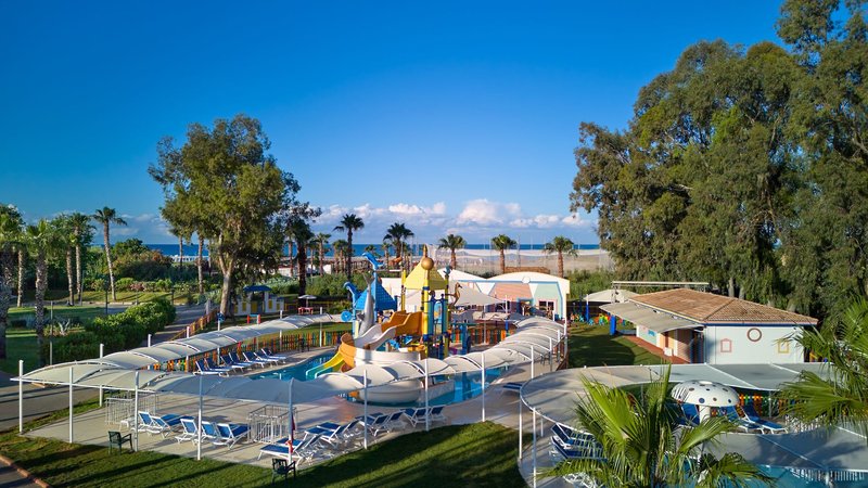 Euphoria Palm Beach Resort 21