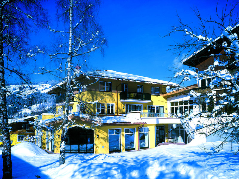Aktiv & Family Hotel Alpina 1