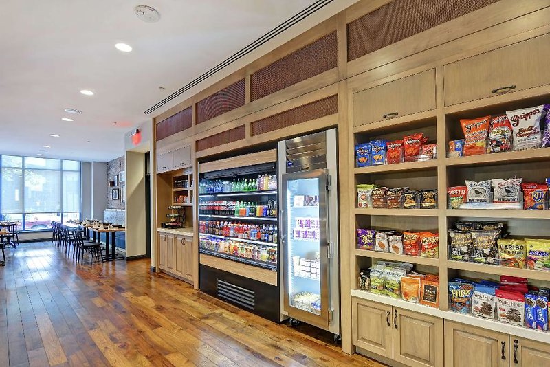 The Cincinnatian Hotel, Curio Collection by Hilton 1
