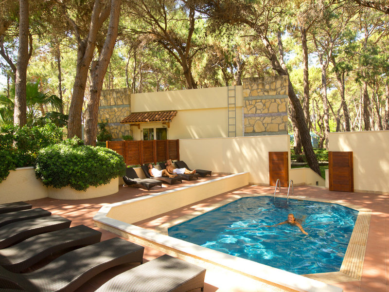 ROBINSON Pamfilya 23