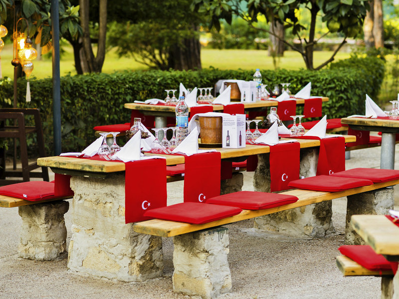 ROBINSON Pamfilya 32