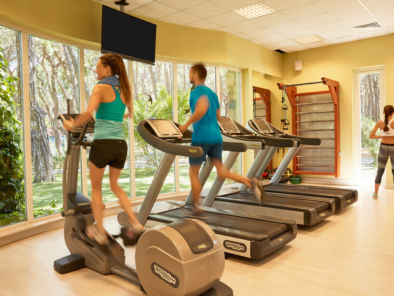 ROBINSON Pamfilya 46