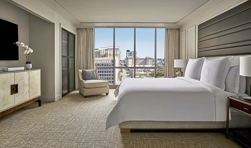 Four Seasons Hotel Austin 9
