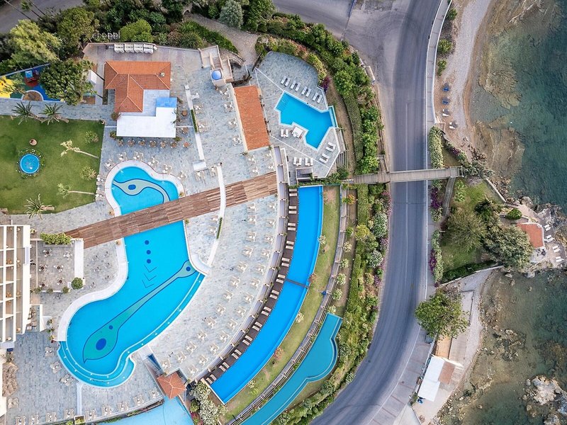 Leptos Panorama Hotel 6
