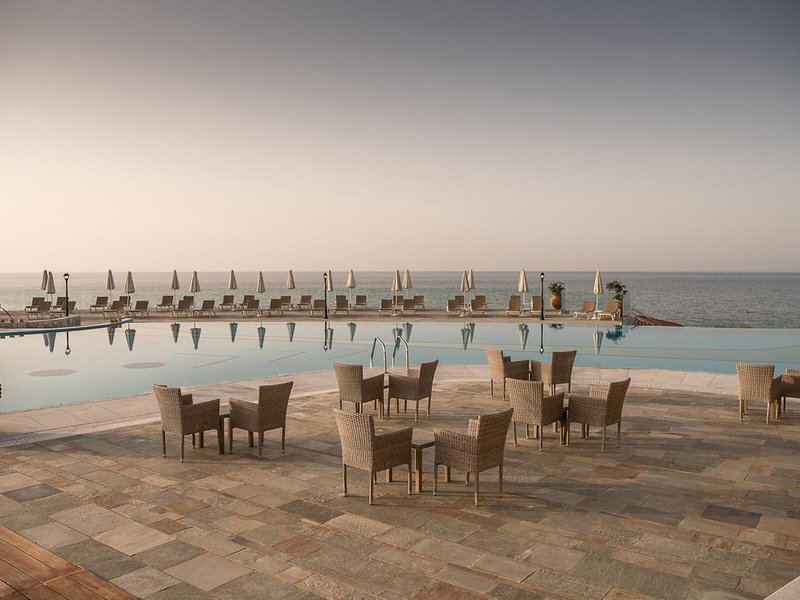 Leptos Panorama Hotel 9
