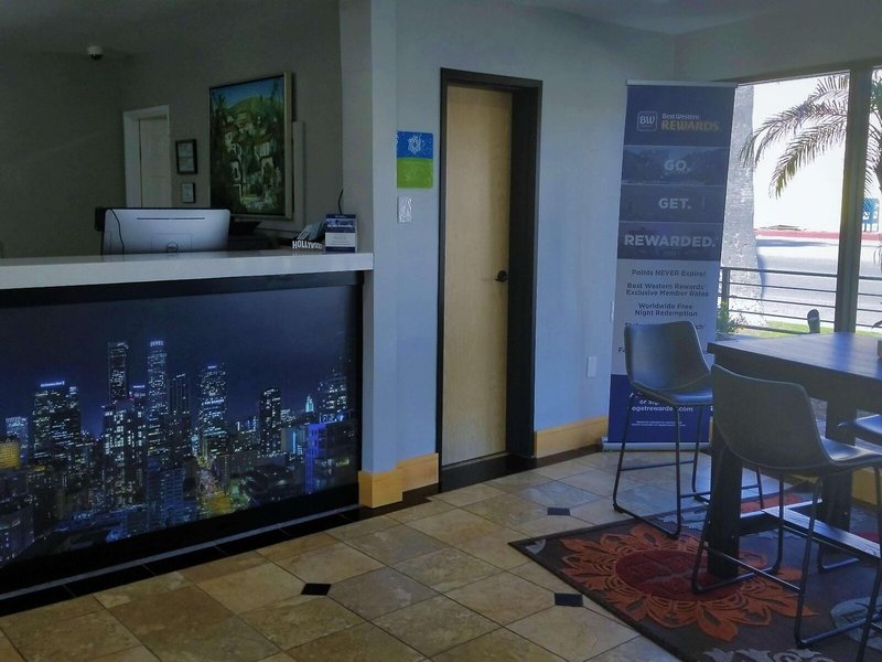 SureStay Collection By Best Western Sunset West Hotel 12