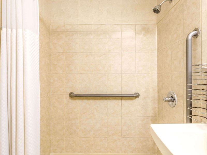Super 8 by Wyndham North Bergen NJ/NYC Area 11