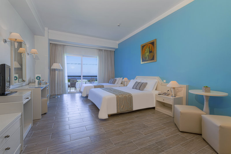 Kipriotis Panorama Hotel & Suites 13