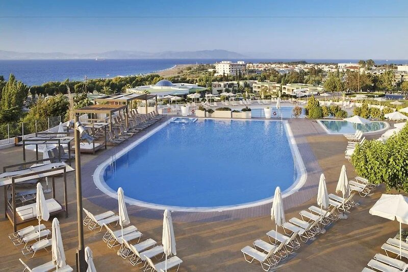 Kipriotis Panorama Hotel & Suites 8