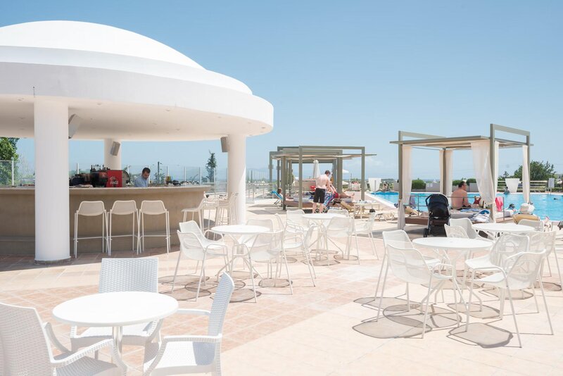 Kipriotis Panorama Hotel & Suites 10