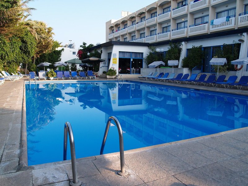 Paphiessa Hotel & Apartments 2